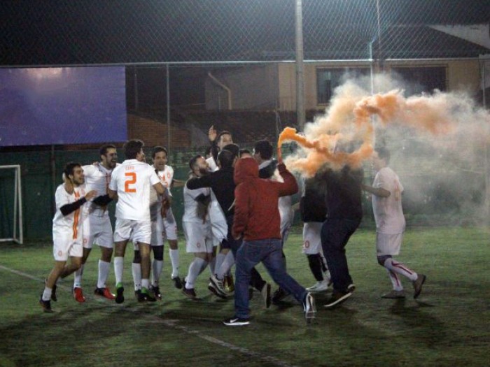 Objetivo: teñir de Naranja el Exa.