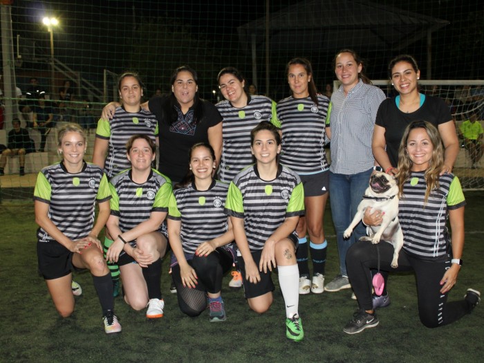 Las campeonas se tomaron revancha