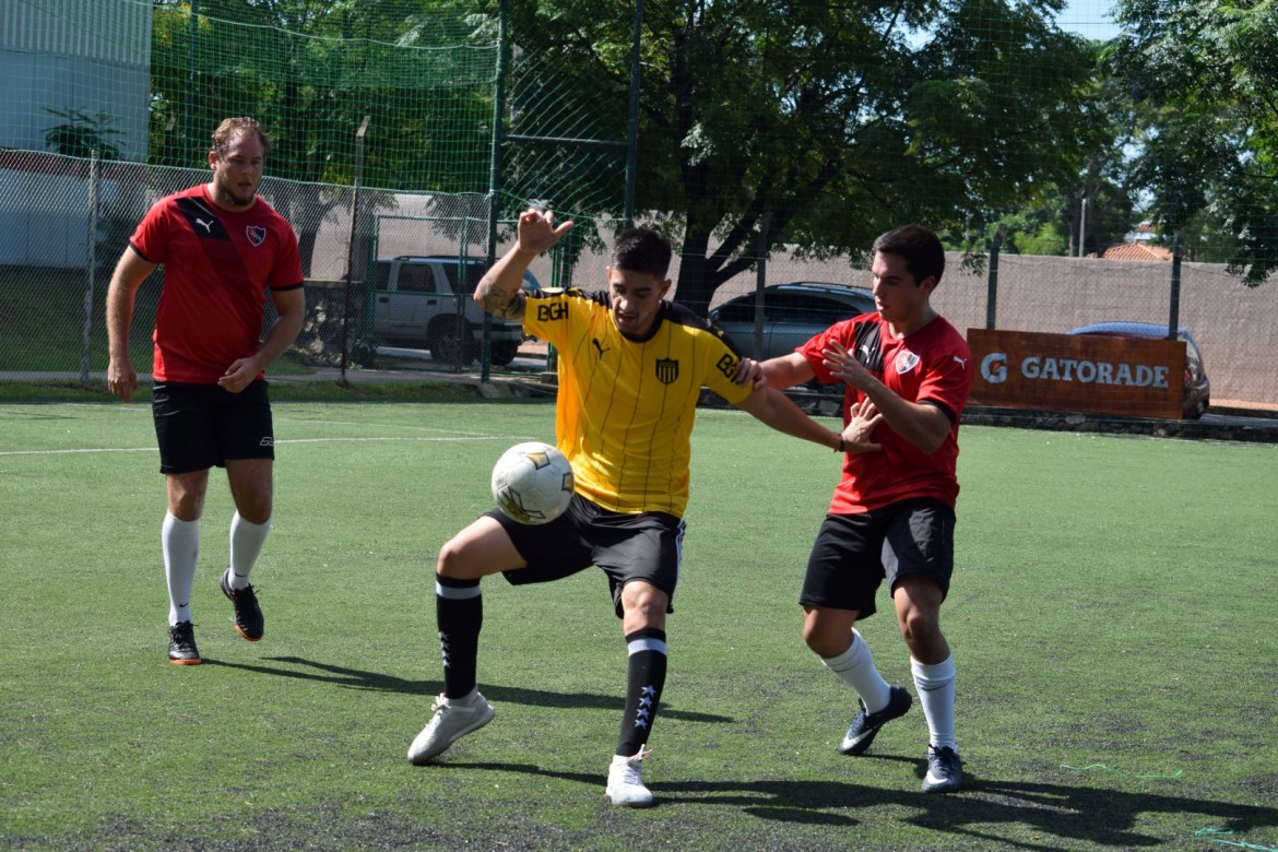 Vigente campeón ligó tremenda ‘paliza’