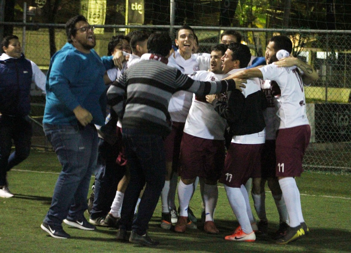 Sacó boleto a la final ante el campeón a través de los penales