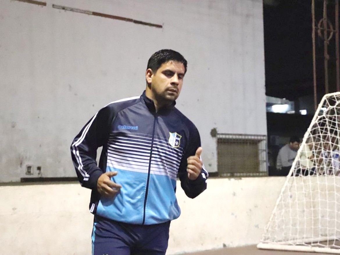 “Un orgullo compartir cancha con mi hermano”